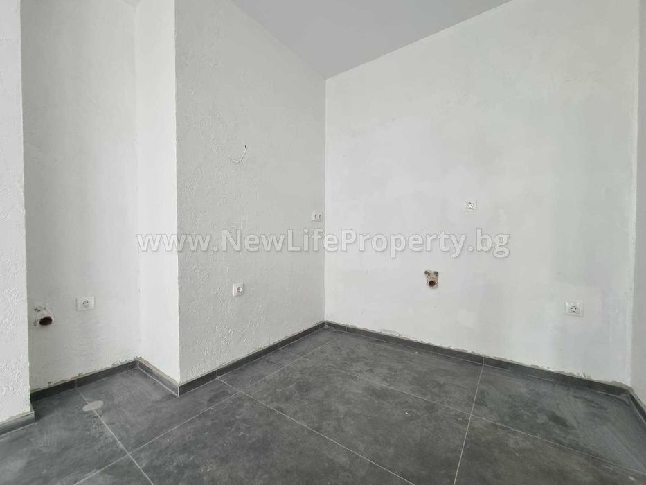 Продава се Двустаен апартамент в к.к. Слънчев бряг - 64 кв.м за 1313 €/кв.м - Снимка #9