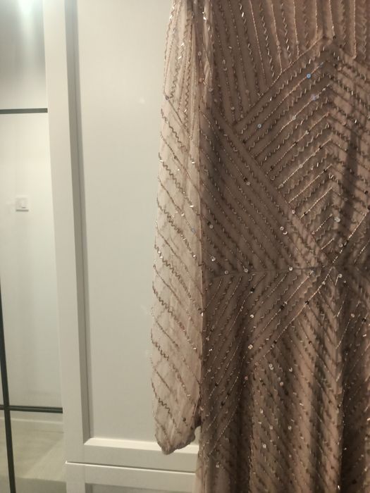 Rochie brodata cu paiete