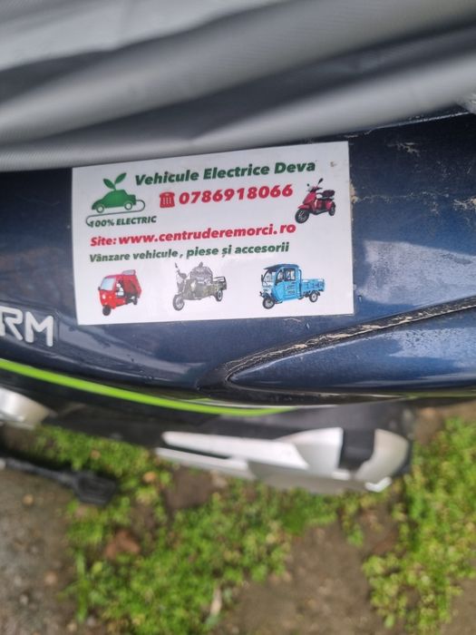 De vânzare scuter electric