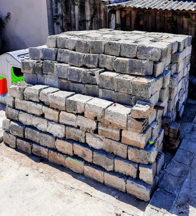 Boltari de beton