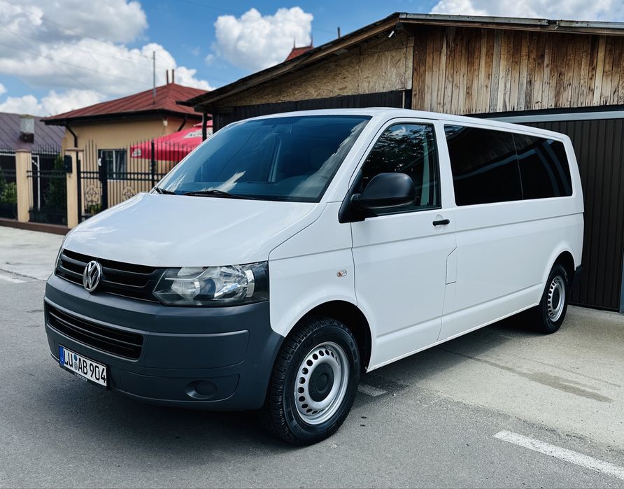 Vw Transporter T5 - 8 Locuri