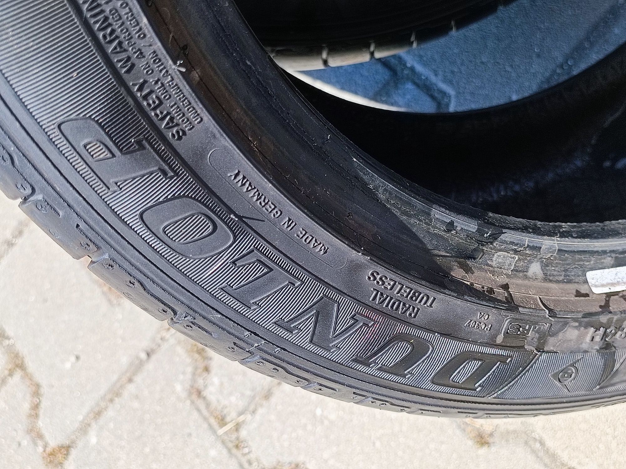 215 45 16 dunlop 2 броя