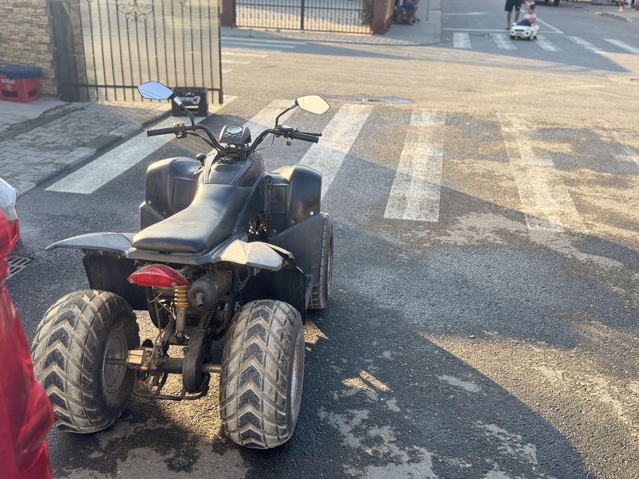 Vand ATV sau schimb cu o mașina