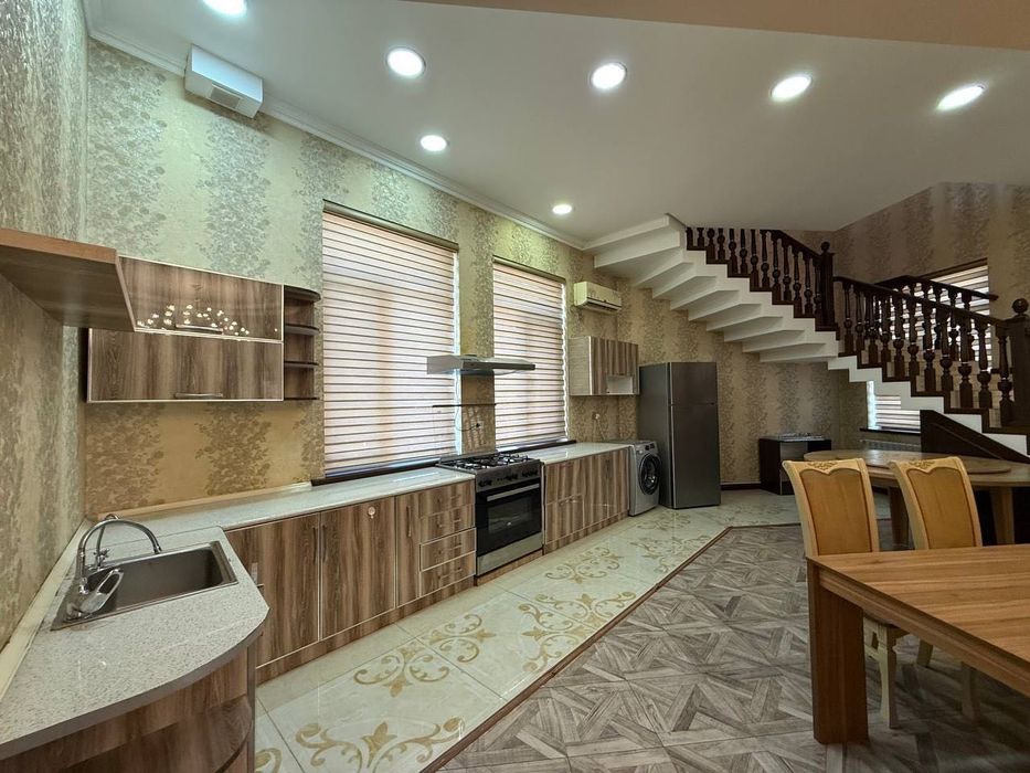 Продается евро коттедж в центре Ул Педагогическая махалля Ракат Боши