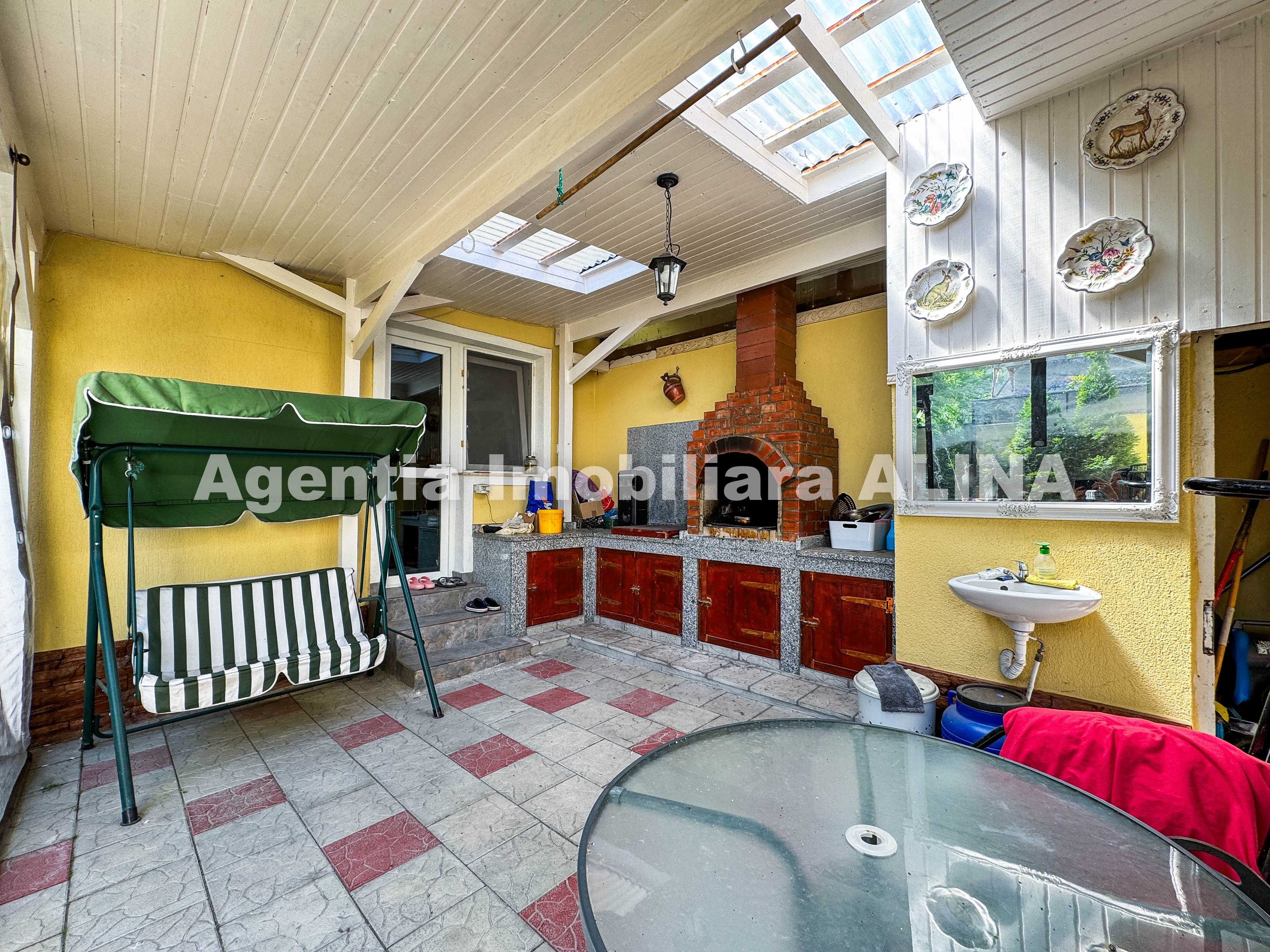 Apartament la casa (Tip DUPLEX) cu 3 camere in Deva, zona Marasti...
