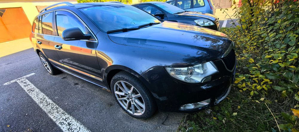 skoda superb 2012
