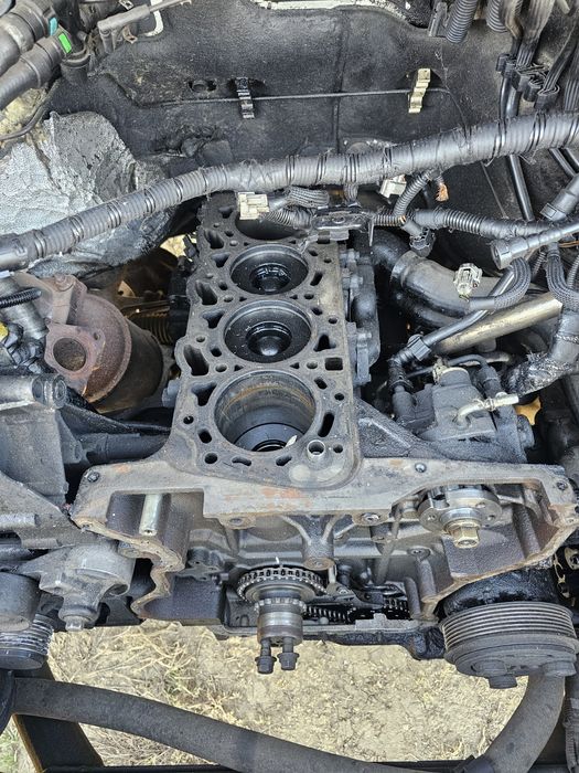 Bloc motor ambielat fără chiuloasa ford transit 2.4E4