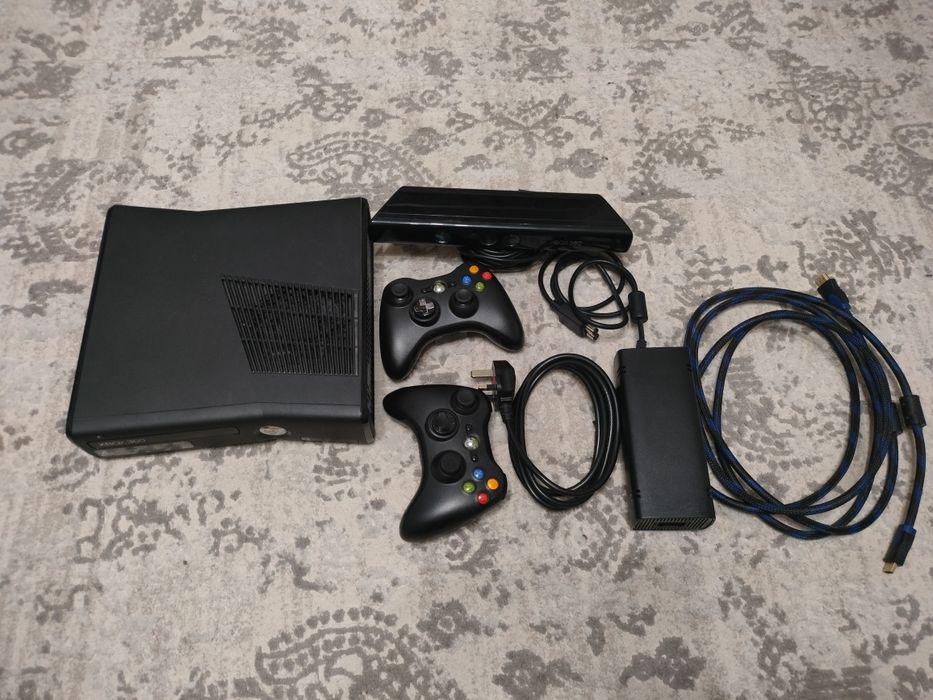 Продам XBOX 360 KINEKT