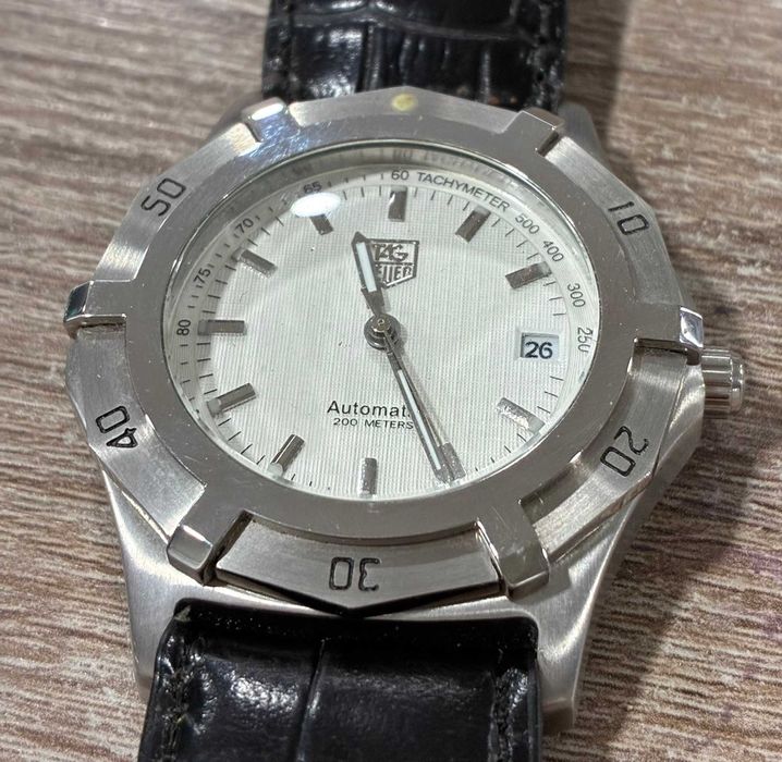 Часовник tag heuer wk1211