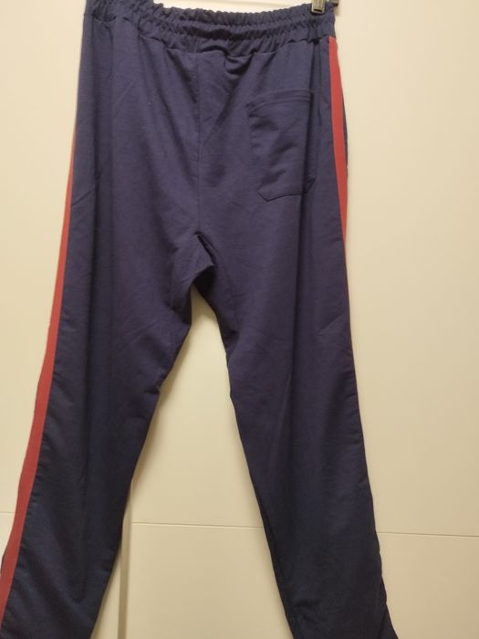 Vând pantaloni bărbați