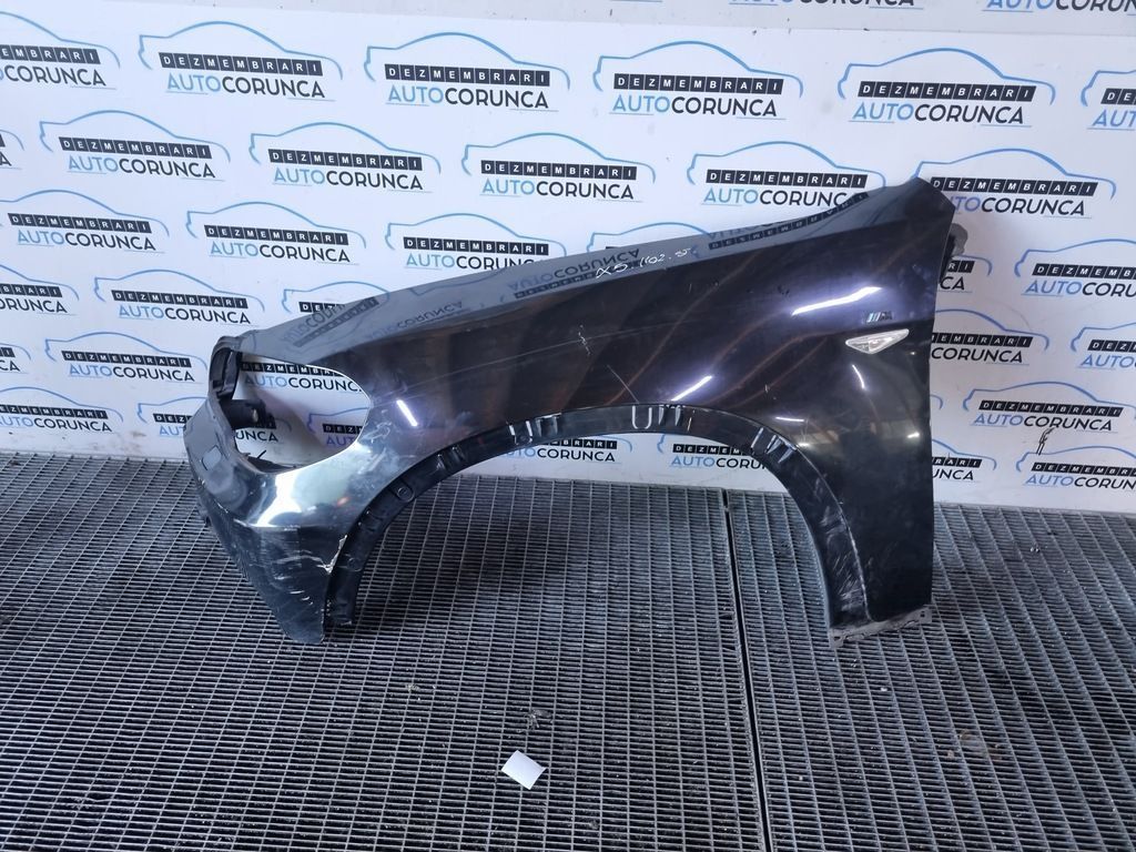 Aripa Stanga Fata BMW X5 E70 2007 - 2010 4 Usi NEGRU (1102)