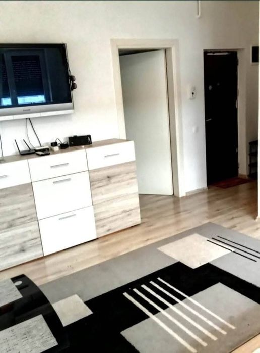 Vand apartament 2 camere, direct proprietar , grădiniță Petru Rareș