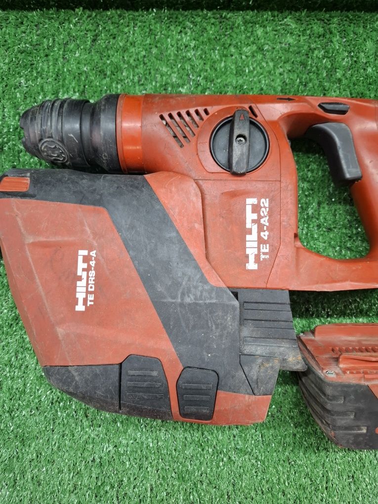 Перфоратор на Hilti TE 4-A22 с прахоуловител и 5.2 амперова батерия
