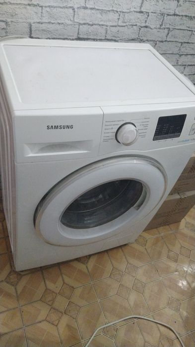 Стиральная машинка Samsung