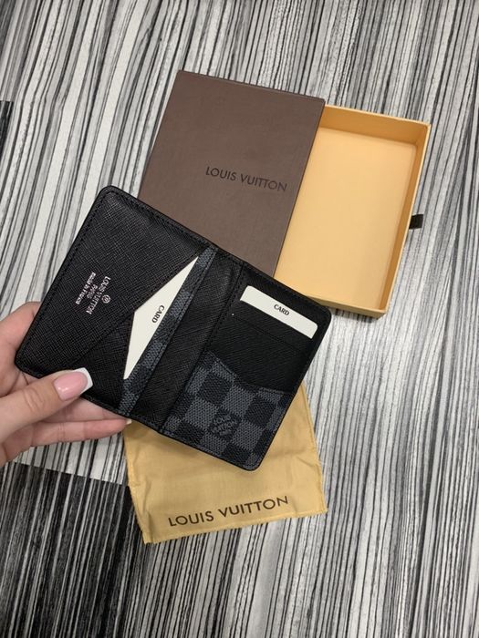 Portofel Louis Vuitton ! Calitate superiaora / poze reale ! PRODUSUL V