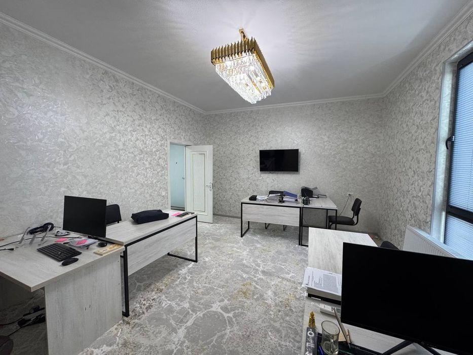 Сдаётся 4-комнатная квартира, 90 м², Шайхантахур. Самарканд Дарвоза.