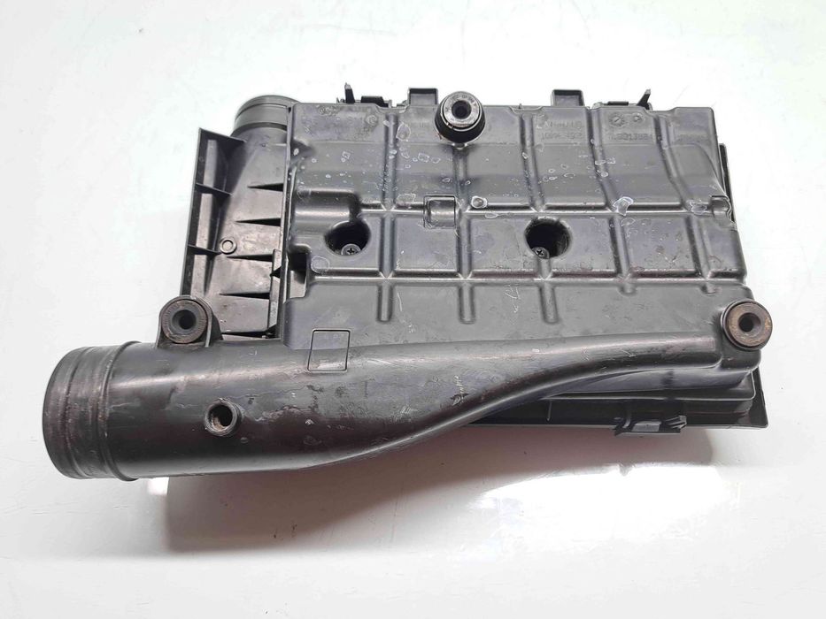 Carcasa filtru aer  AUDI A3 Sportback (8VS, 8VM) [Fabr 2013-prezent] 0