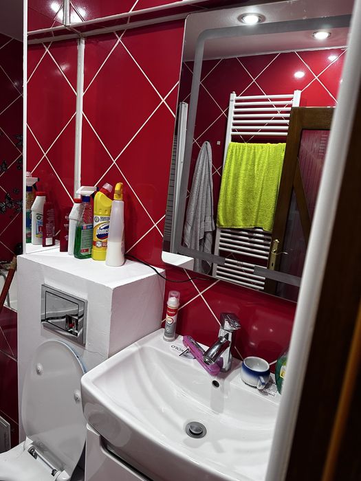 Vand apartament 2 camere