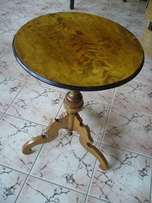 Уникални Помощни Маси