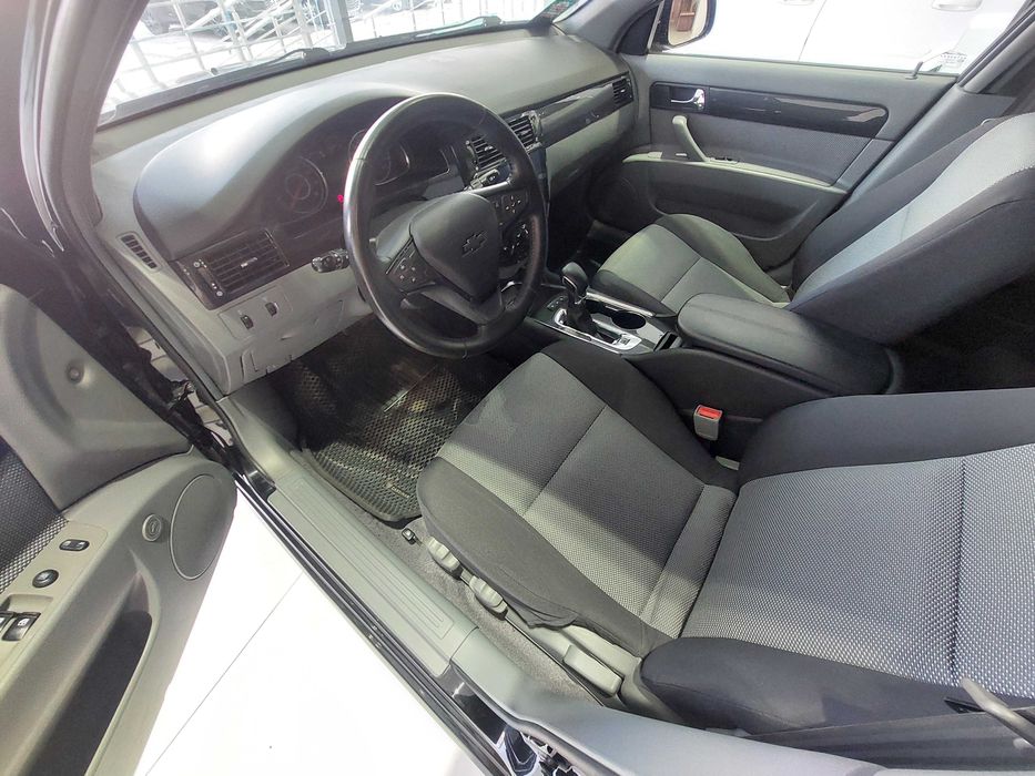 Kotta bollani moshinasidan sotiladi