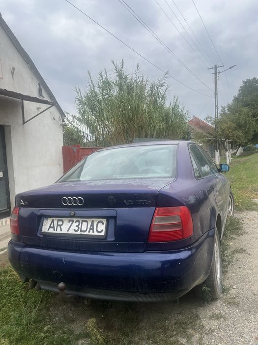 Audi A4 pentru piese