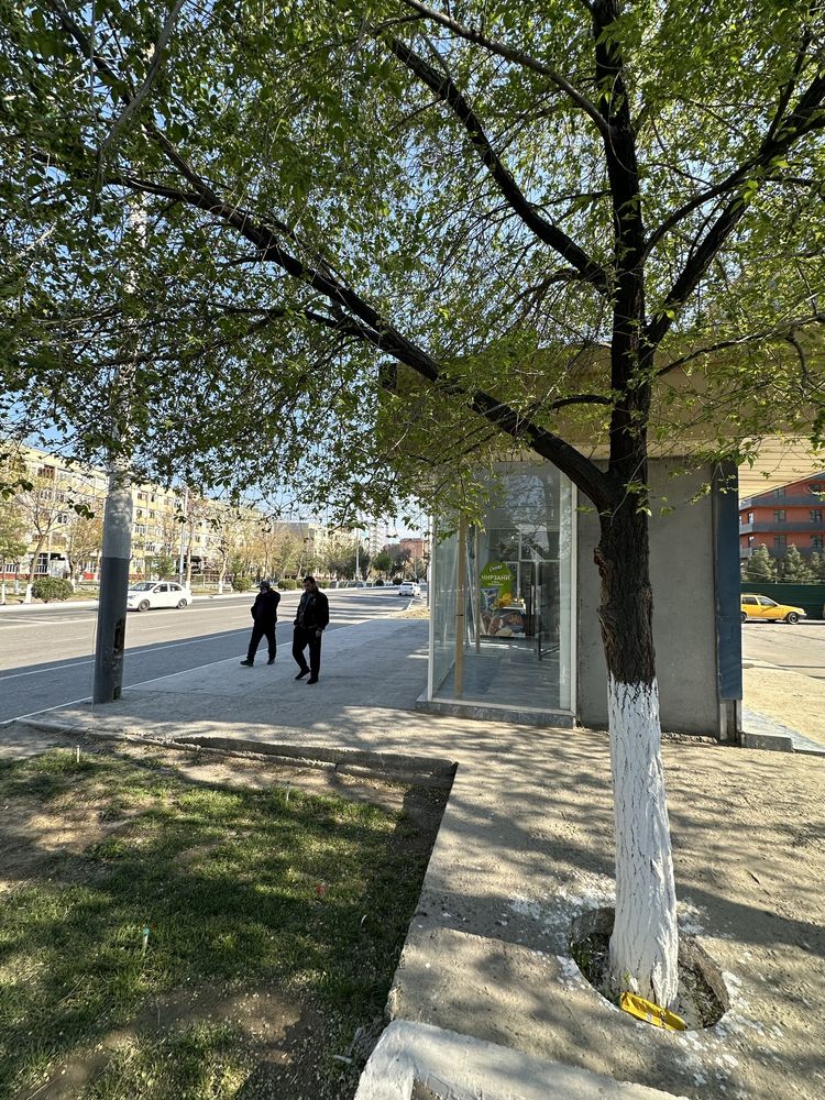 Shahar markazidan do’kon SOTILADI