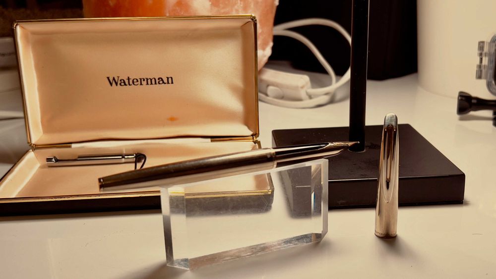 Stilou Waterman C/F peniță de aur 18K