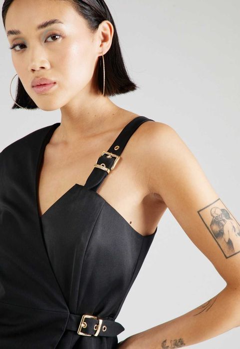 Асиметрична блуза тип сако HOERMANSEDER X ABOUT YOU