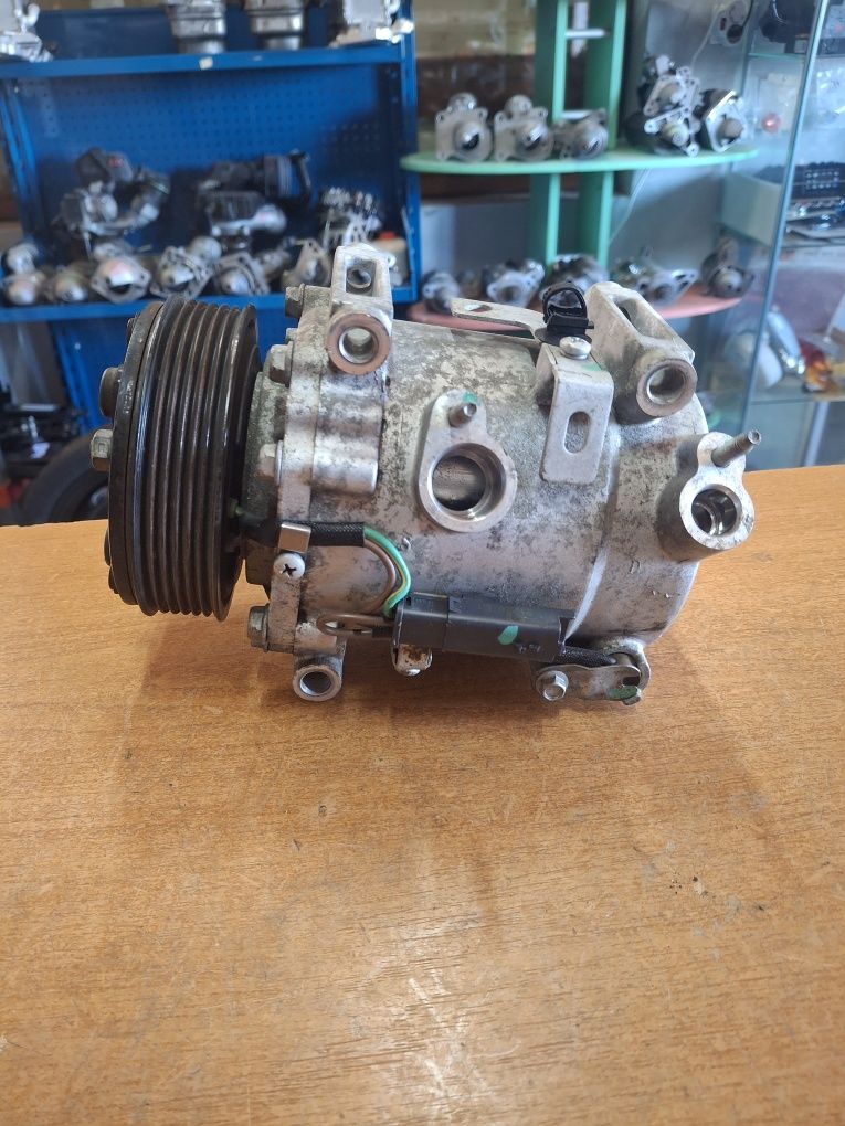 Compresor aer condiționat Peugeot 208 308 Citroen C3 Corsa F 1.2i