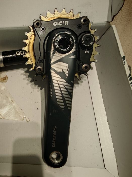 Angrenaj carbon Sram GX cu spider Ochain 30T stare f buna