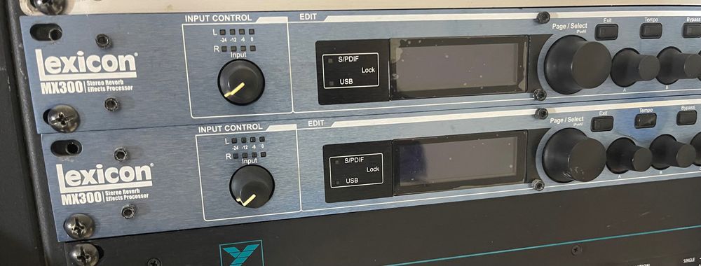 LEXICON  MX300 Ревер