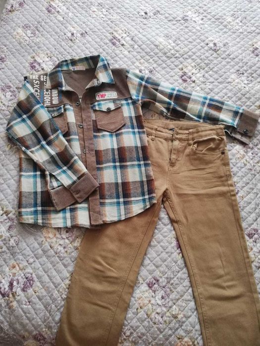 продам рубашку с джинсами