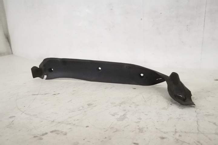 Десен Въздушен Дефлектор Оригинален В Добро Състояние Мерцедес-Бенц АМ