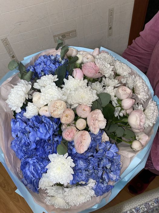 Продам Хорошие цветы за дешево. Доставка бесплатно.