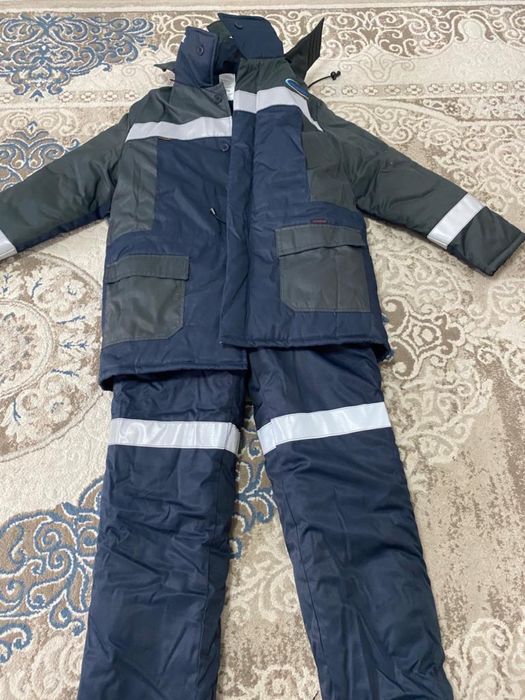 Продам спецодежда