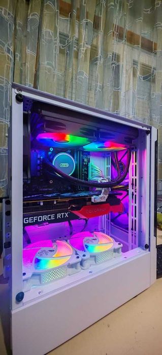 Добро Геймърско РС R7 5700X3D/32/SSD 1000Gb/RTX 3070/WiFi&BT/Гаранция