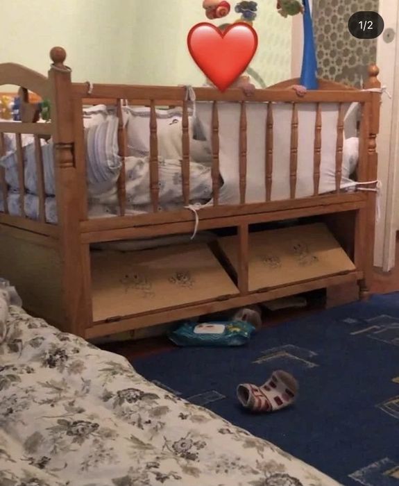 Детская кроватка