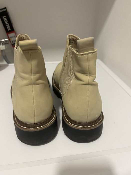 Дамски боти от Deichman