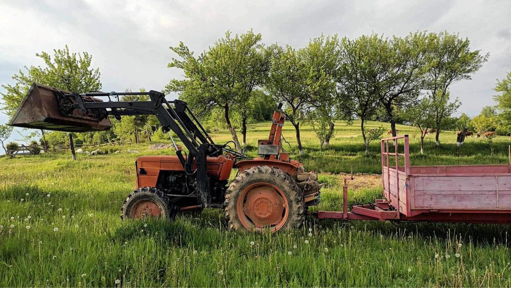 Tractor Fiat 615