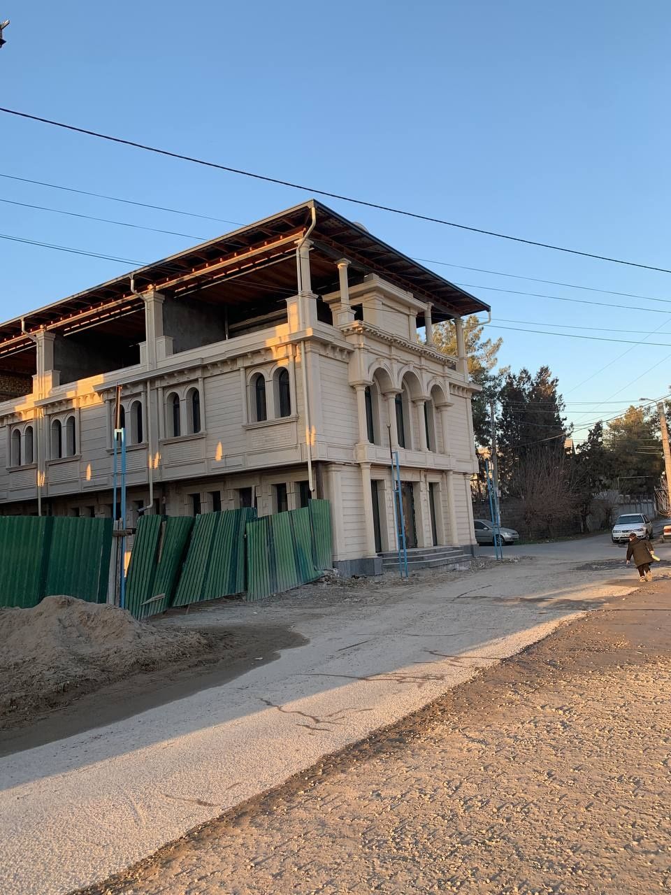 Arenda 1000 kv zdanya s podval terassom