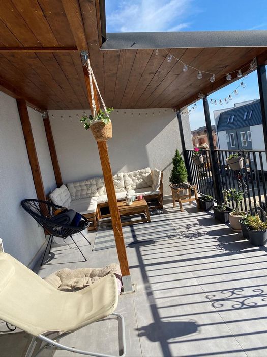 Apartament mobilat si utilat complet.Loc de parcare inclus+terasa 19mp