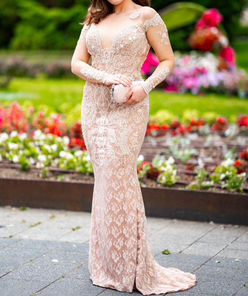 Абитуриентска рокля Julia Kontpgruni