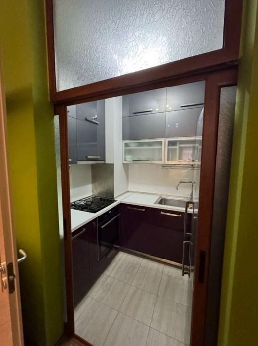 Дава се под наем Тристаен апартамент в София, Манастирски ливади - 90 кв.м за 900 € - Снимка #2