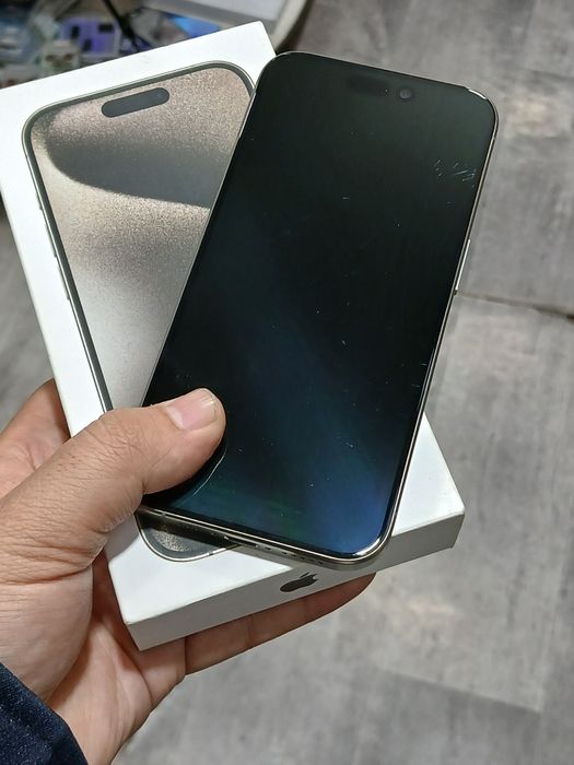 Iphone 15 Pro  87% 128GB