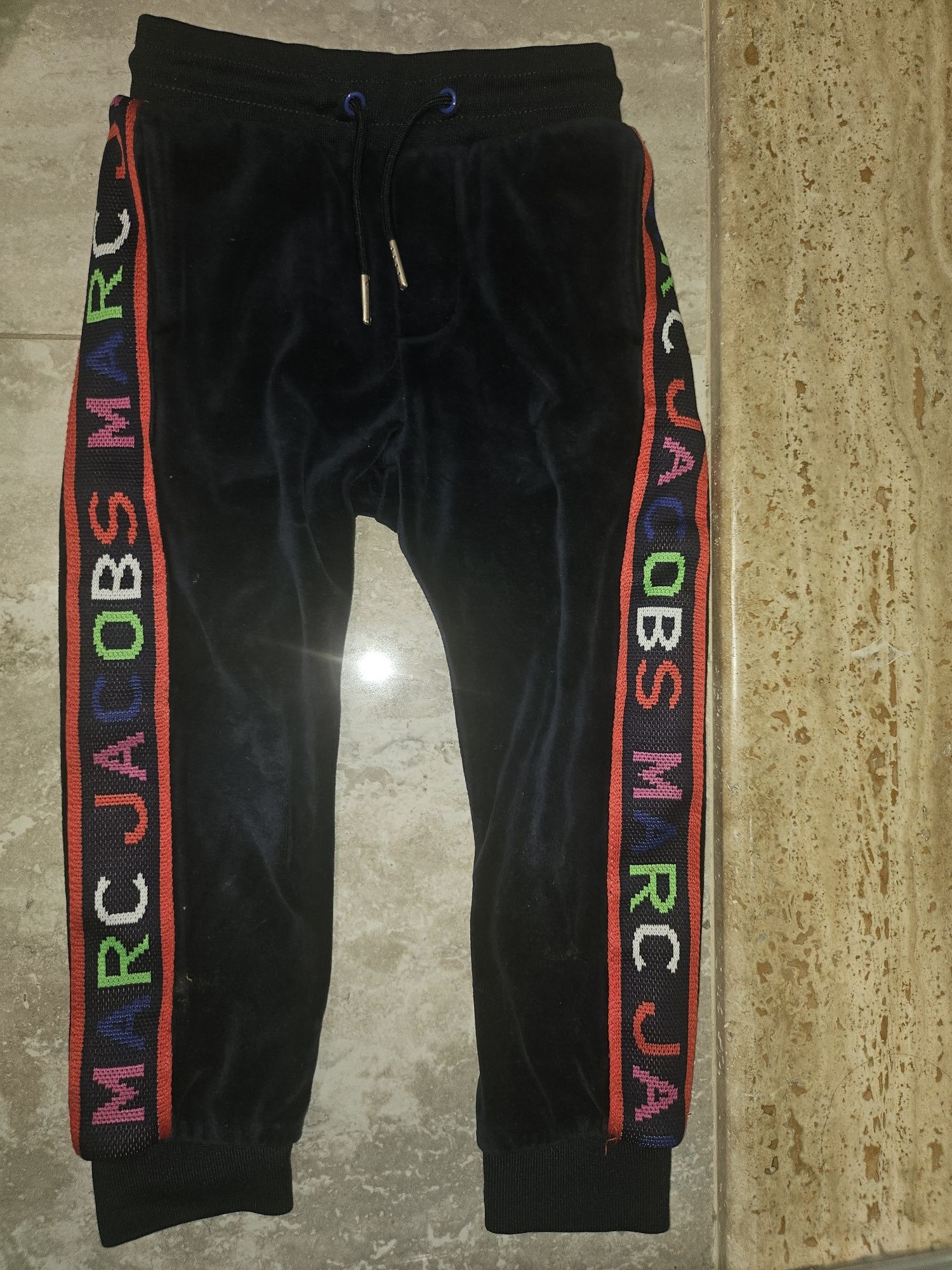 Дрехи и обувки за момче 4 г , оригинални Armani ,Boss , Marc Jacobs