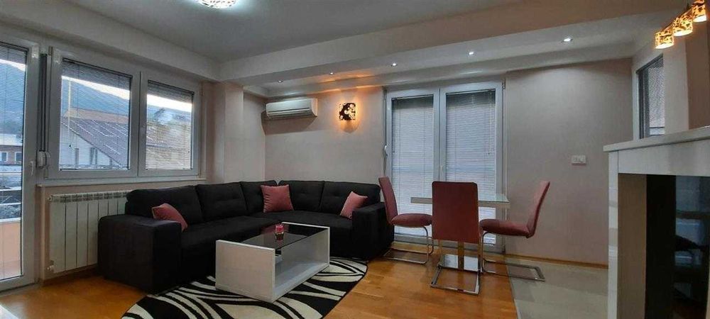 Дава се под наем Двустаен апартамент в Бургас, Зорница - 63 кв.м за 153 € - Снимка #3