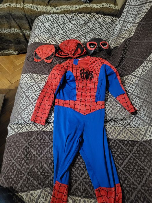 Детски костюми на герои   с мускули