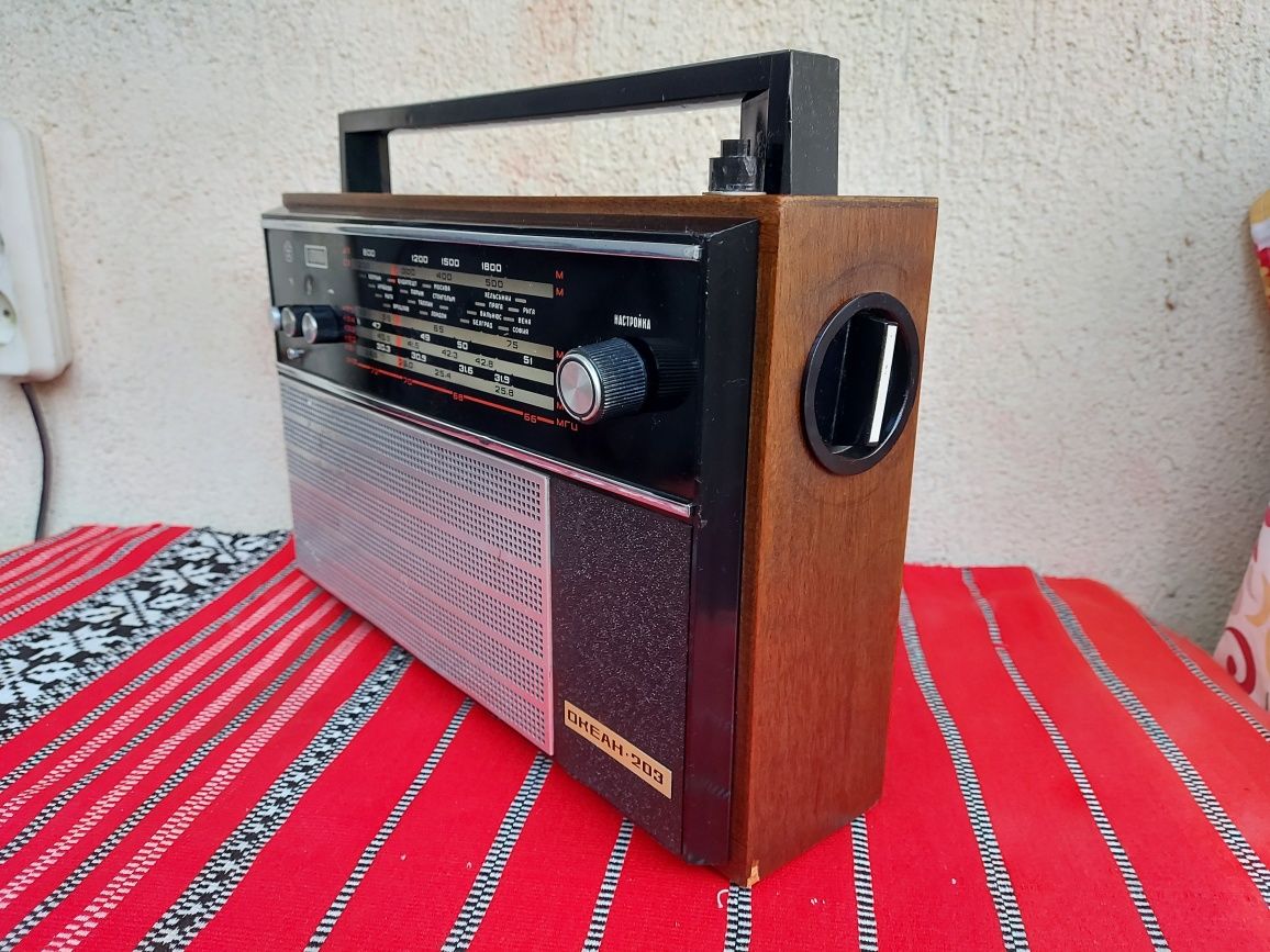 Radio portabil OKEAN 203