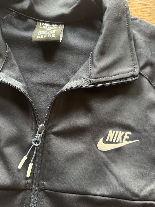 Мъжки,полиамиден,тъмно син екип Nike с лека,топла подплата