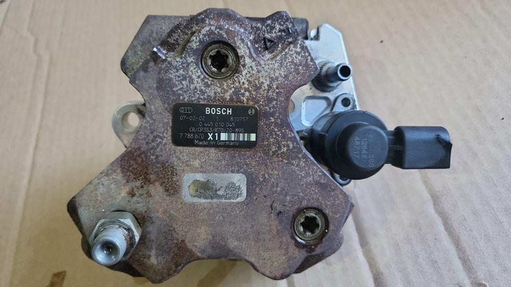Pompa inalta 0445010045 BOSCH 7788670 BMW X3 e 83 2.0 diesel